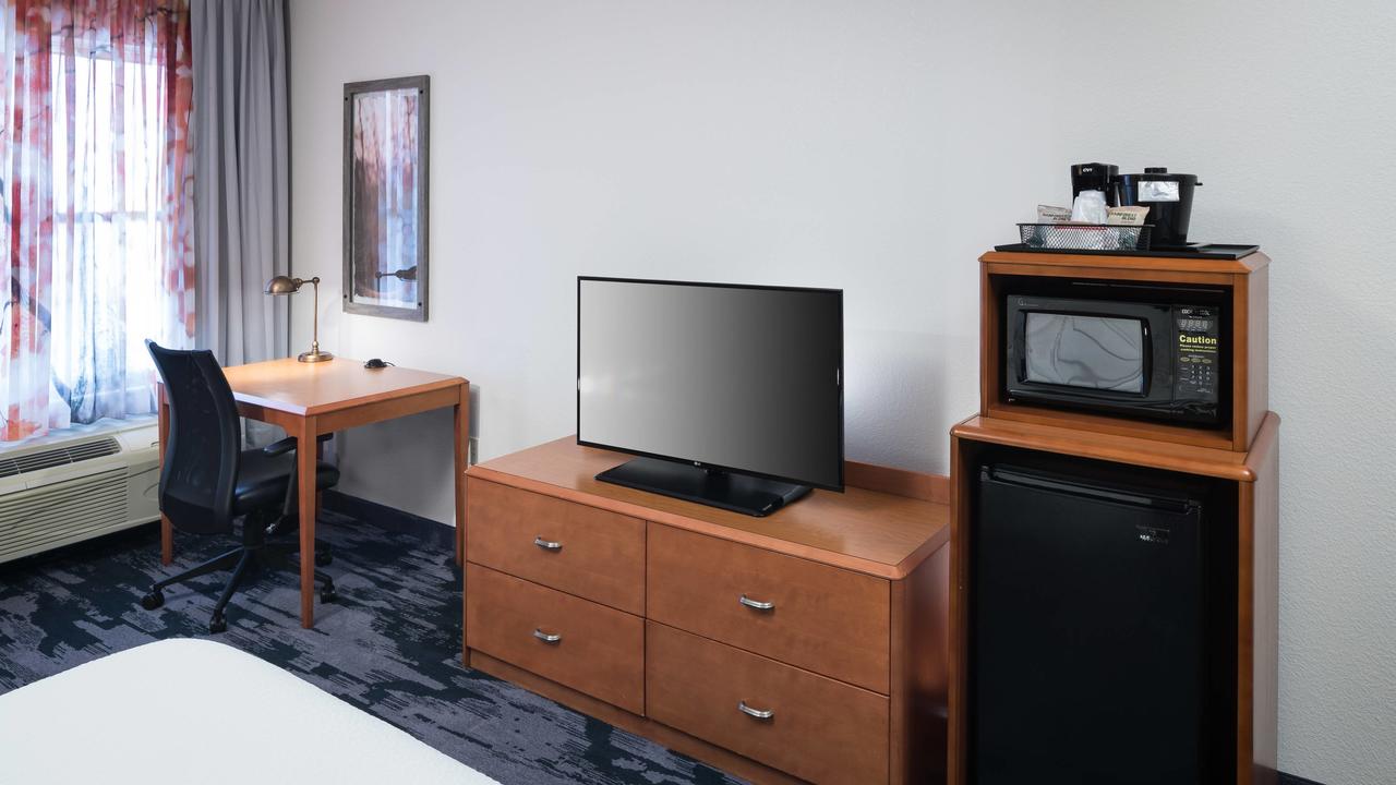 Fairfield Inn Suites By Marriott Orlando At SeaWorld - thumb 7