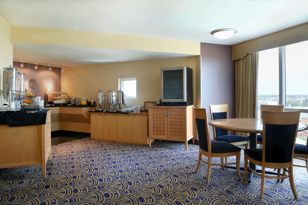 Crowne Plaza Hotel Orlando-Universal - thumb 44