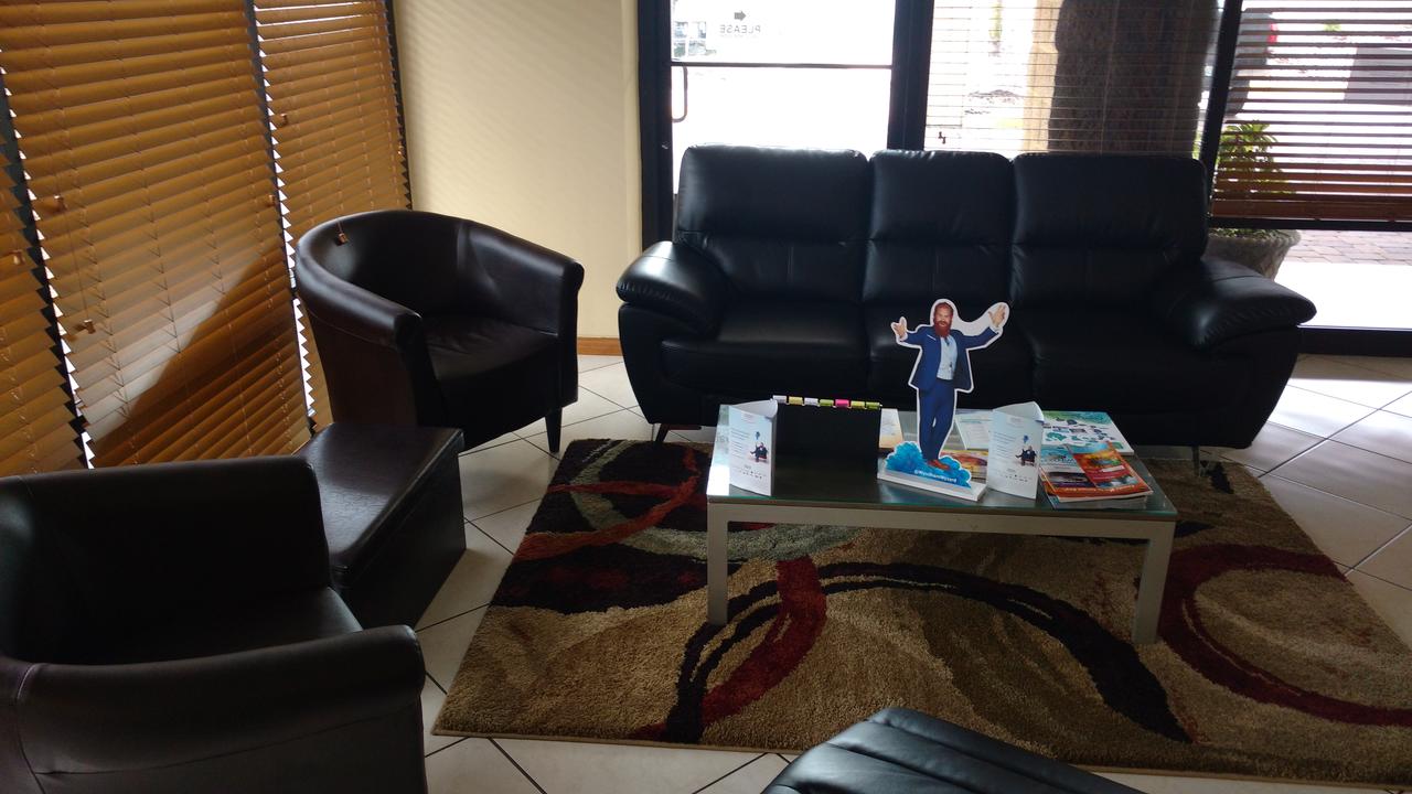 Days Inn & Suites By Wyndham Davenport - thumb 3