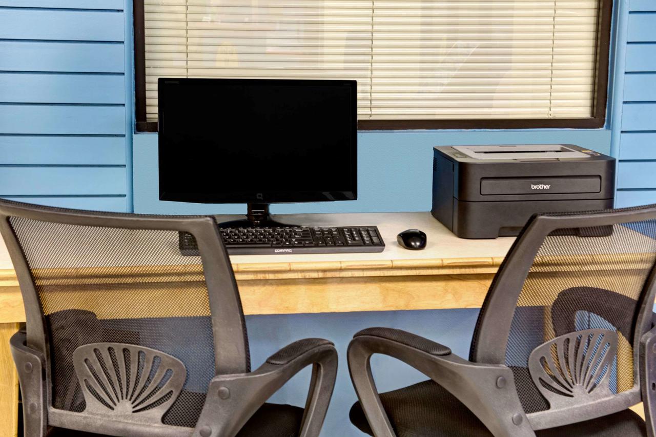 Days Inn & Suites By Wyndham Davenport - thumb 19