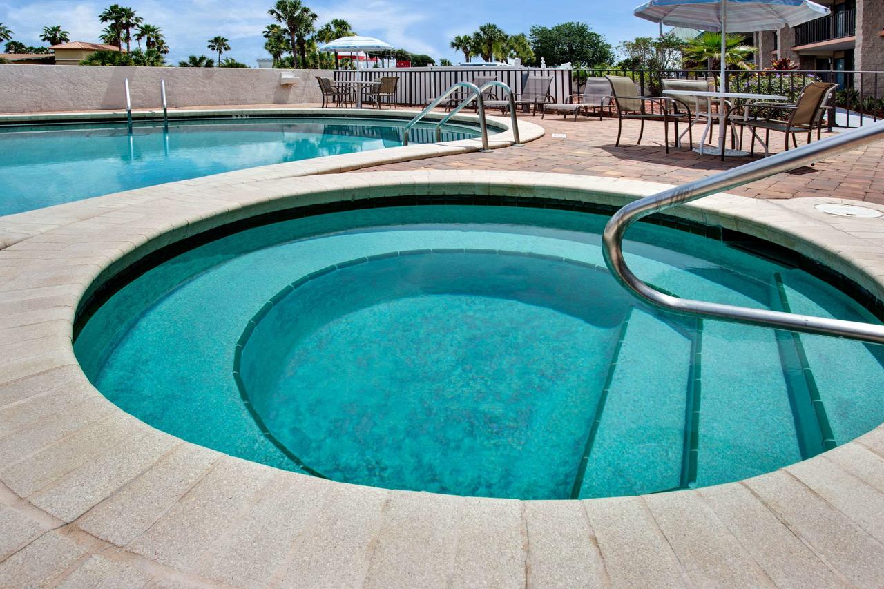 Days Inn & Suites By Wyndham Davenport - thumb 26