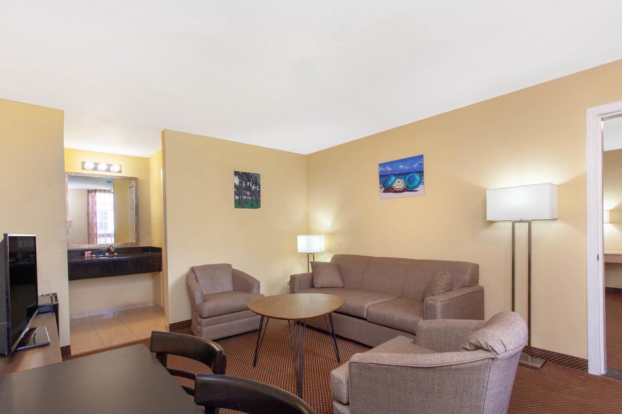 Baymont By Wyndham Orlando Universal Blvd - thumb 4