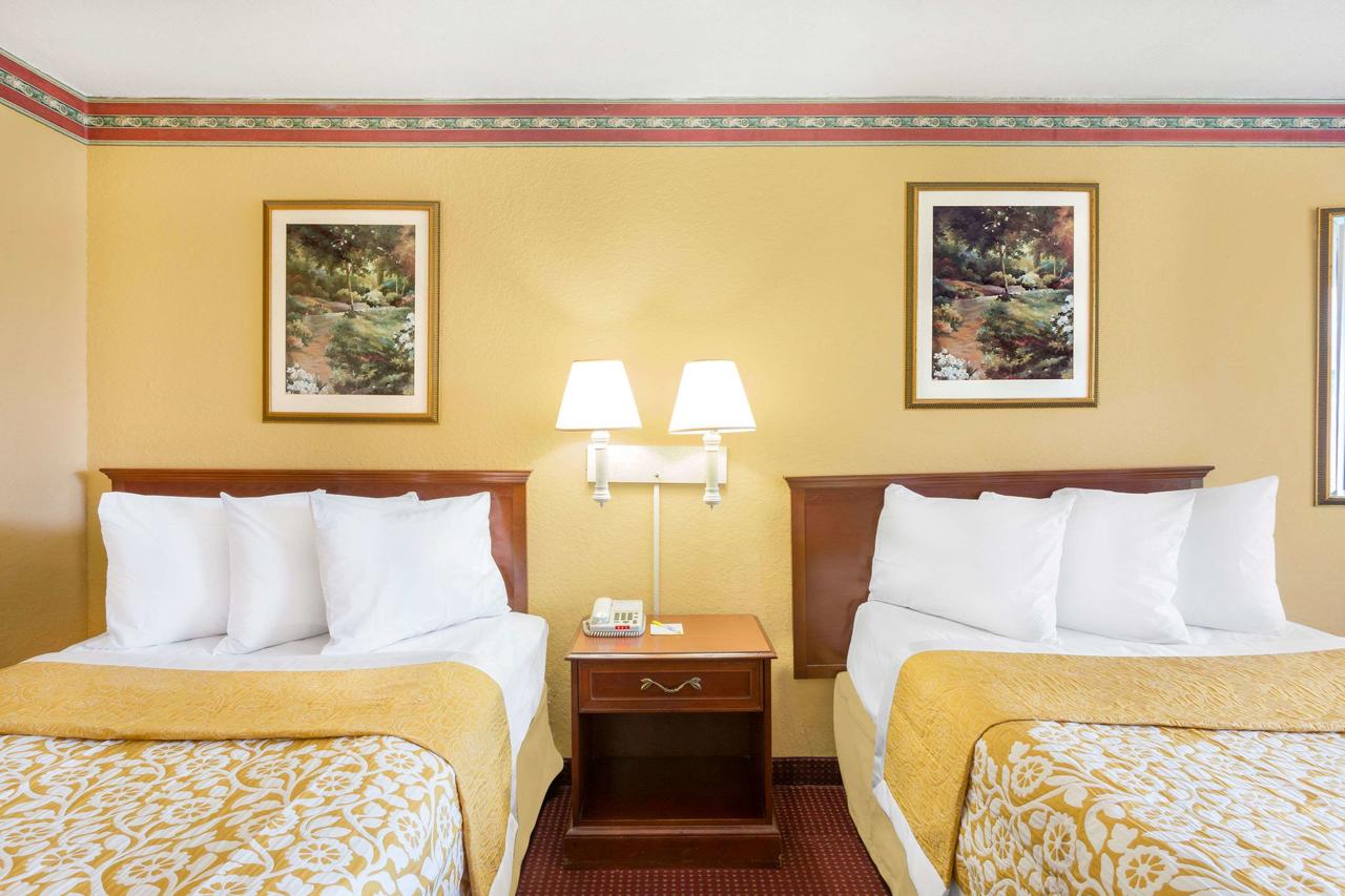 Days Inn By Wyndham Orlando/International Drive - thumb 31