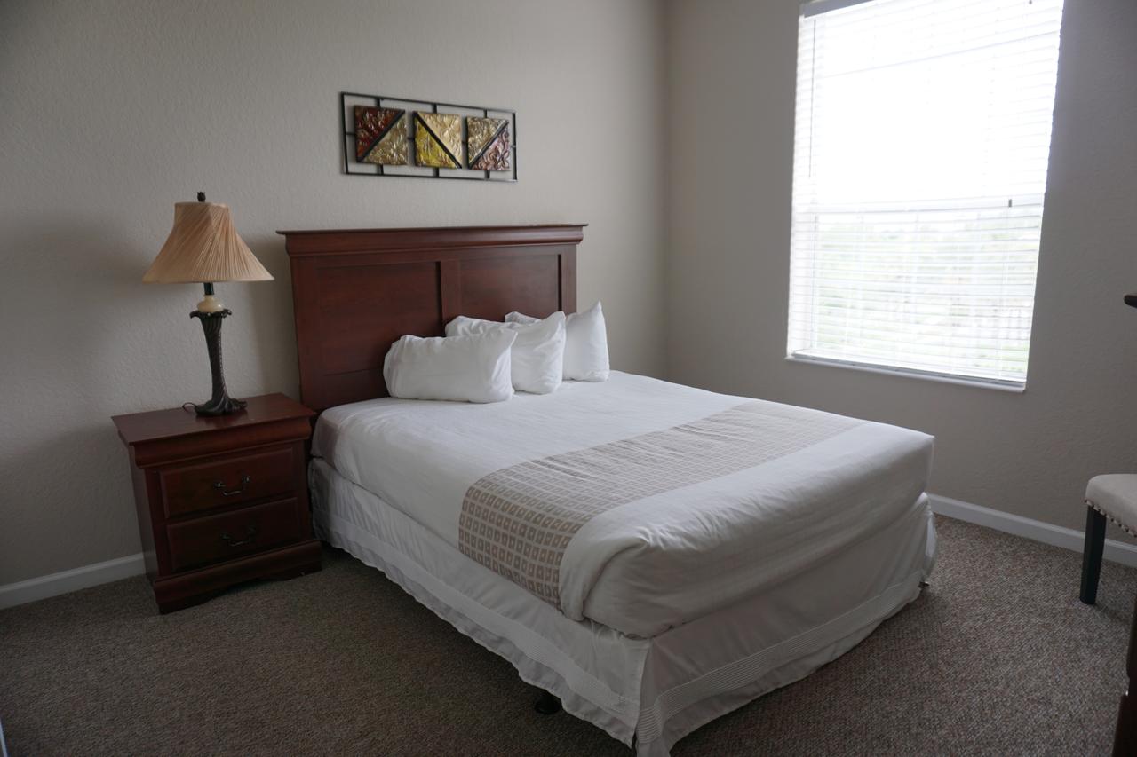 Universal Studios Area Apartment - thumb 7