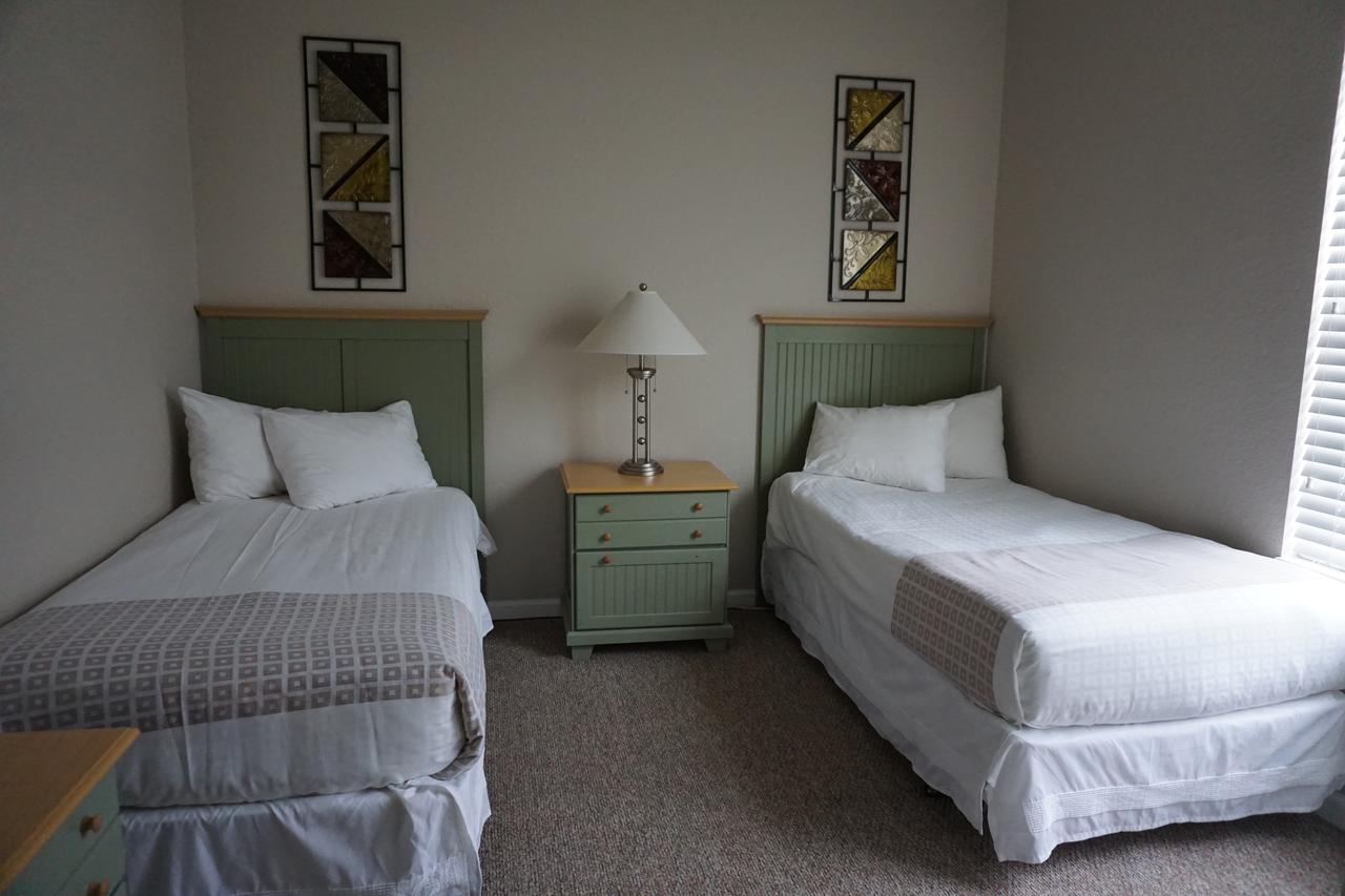 Universal Studios Area Apartment - thumb 9
