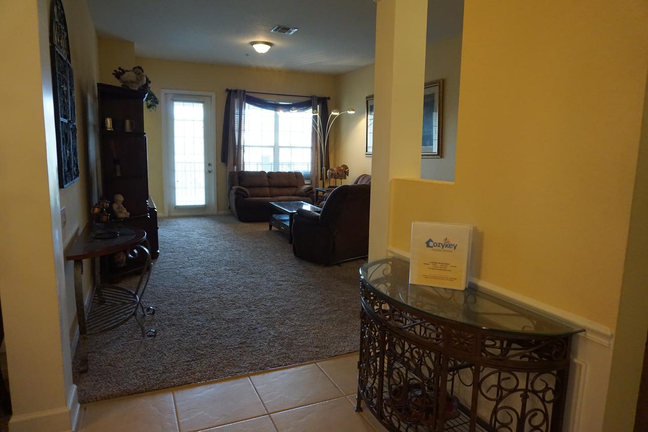 Universal Studios Area Apartment - thumb 34