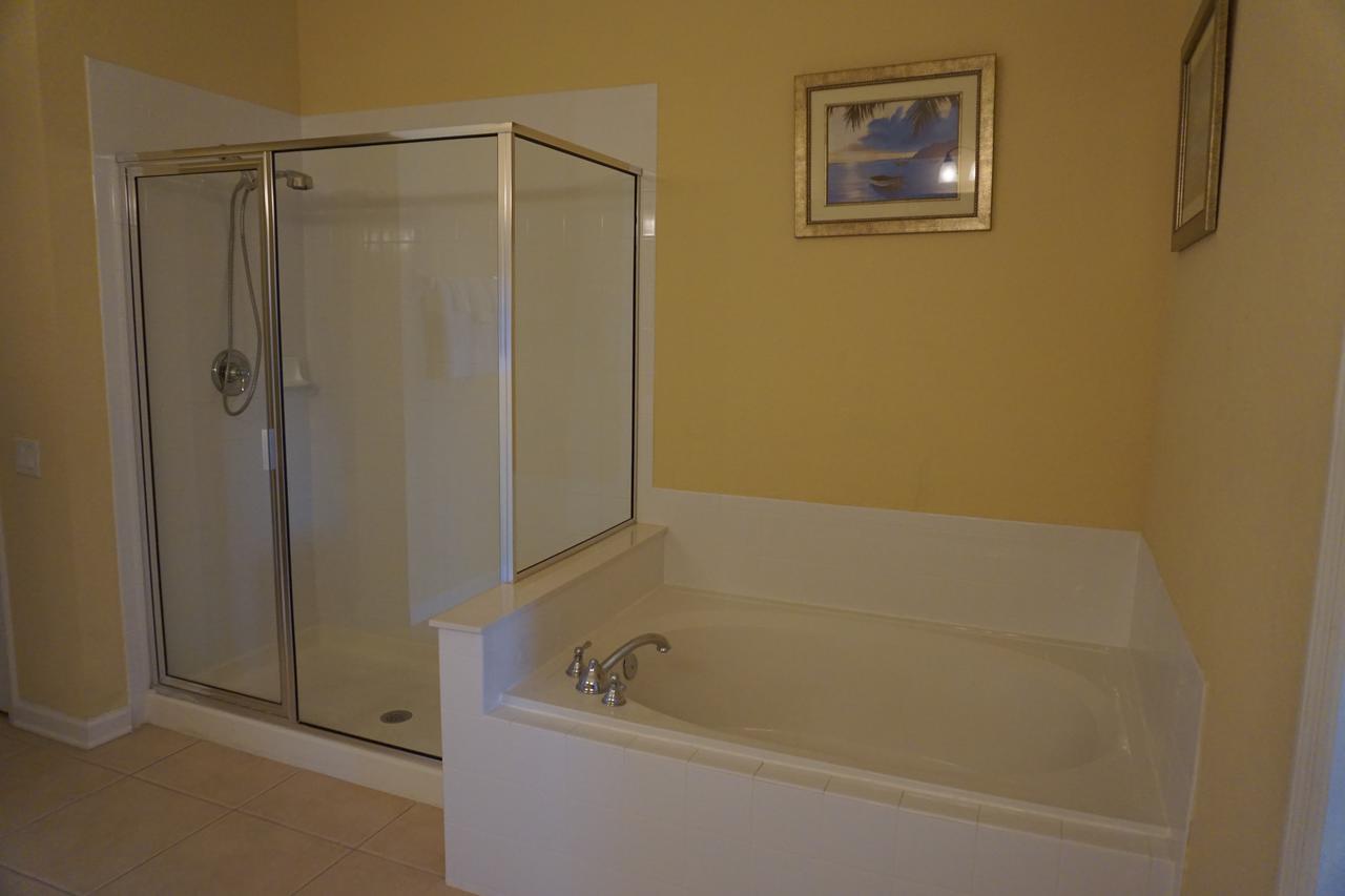 Universal Studios Area Apartment - thumb 44