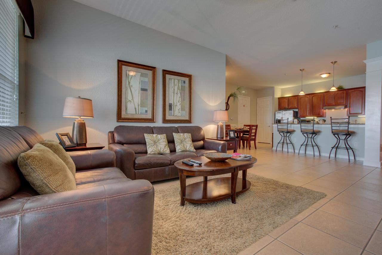 Lakeview Executive Penthouse - thumb 12