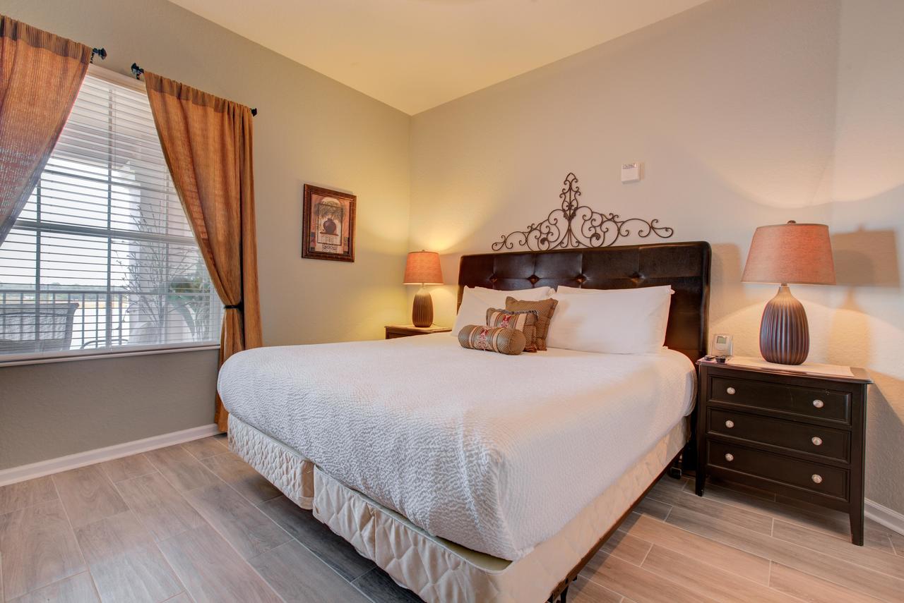 Lakeview Executive Penthouse - thumb 29