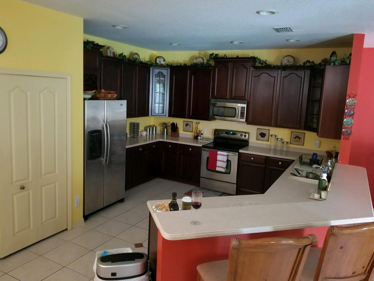 Orlando Centrally Located Luxury Home With Pool! - thumb 4