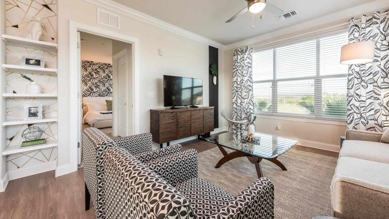 Millenia Palms 1301 - thumb 2