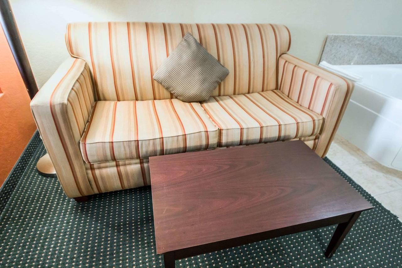 Comfort Suites Orlando Airport - thumb 26