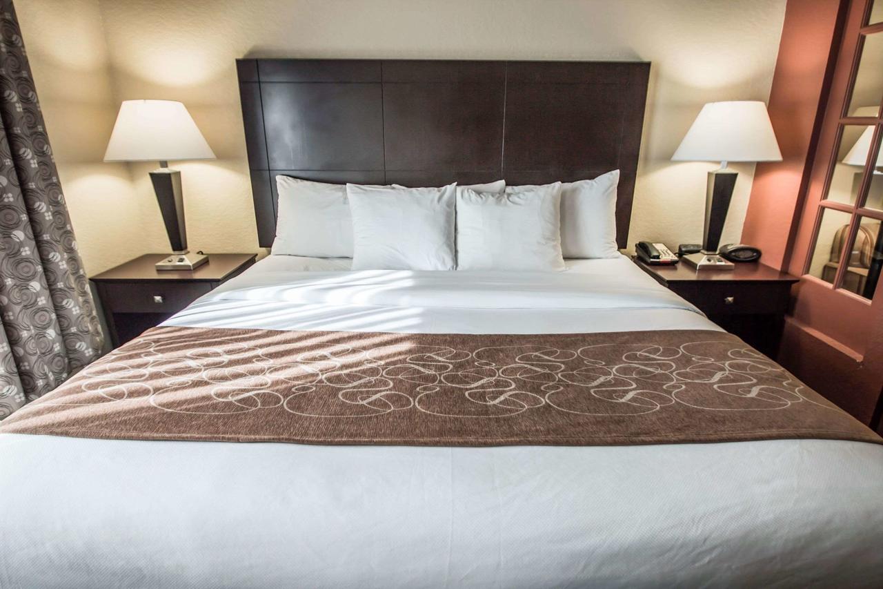 Comfort Suites Orlando Airport - thumb 1