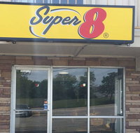 Super 8 by Wyndham Florence - Orlando Tourists