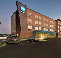 Tru by Hilton Cincinnati Airport - Orlando Tourists