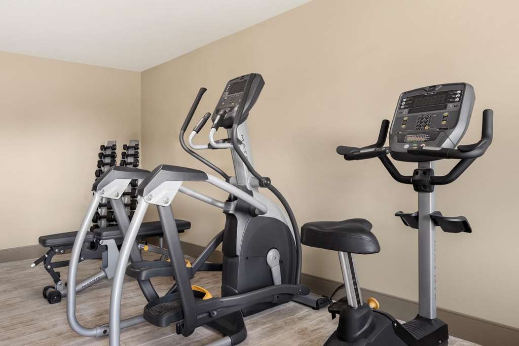 Days Inn & Suites By Wyndham - thumb 12