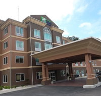 Holiday Inn Express  Suites Hazard - Orlando Tourists