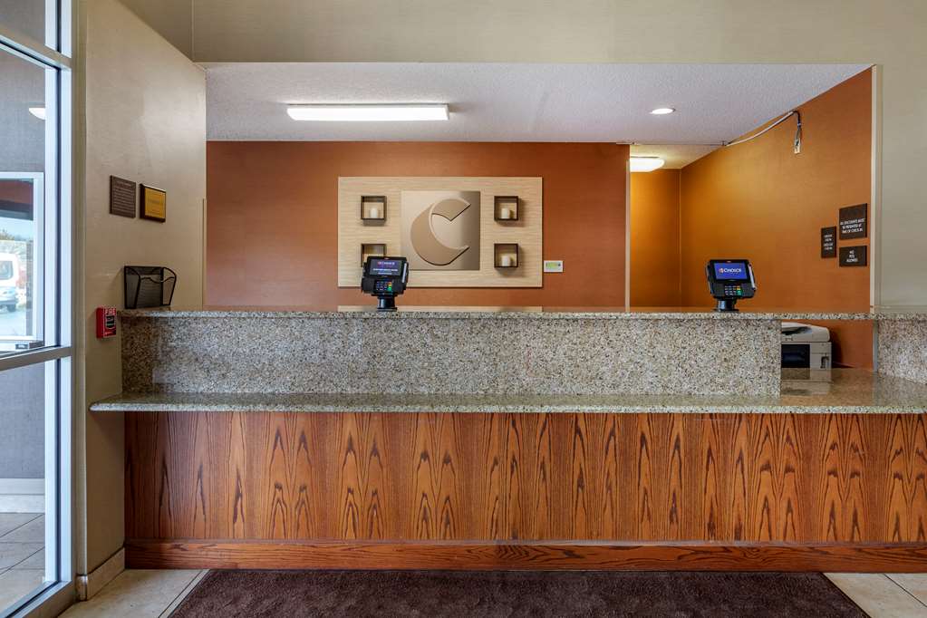 Comfort Suites - thumb 2