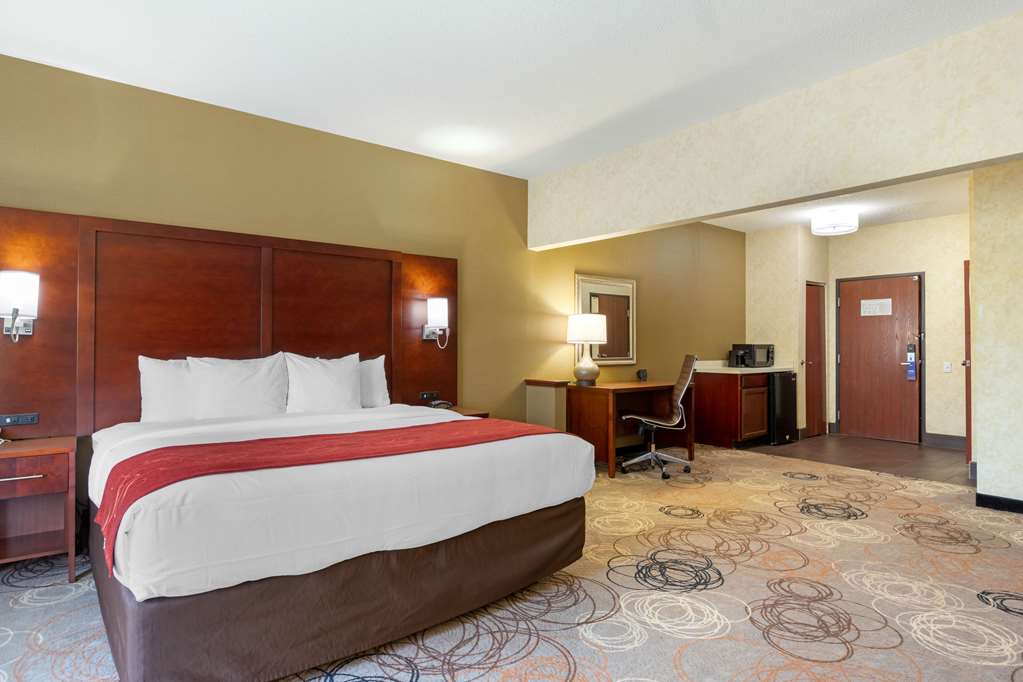 Comfort Suites - thumb 5