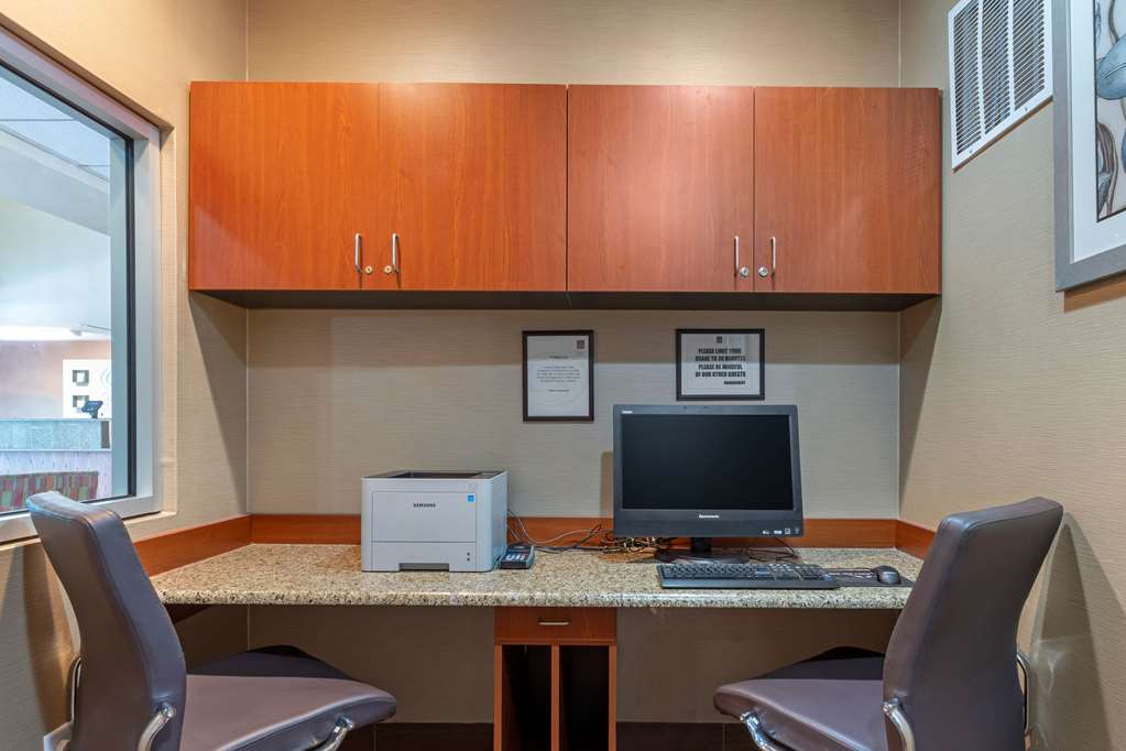 Comfort Suites - thumb 17