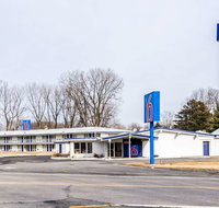 Motel 6 Schenectady - Orlando Tourists