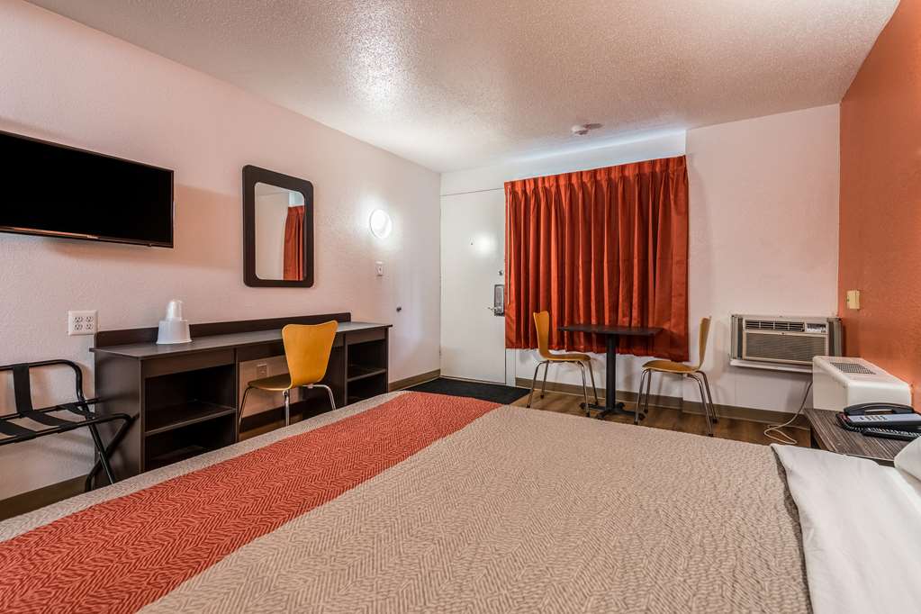 Motel 6 Schenectady - thumb 8