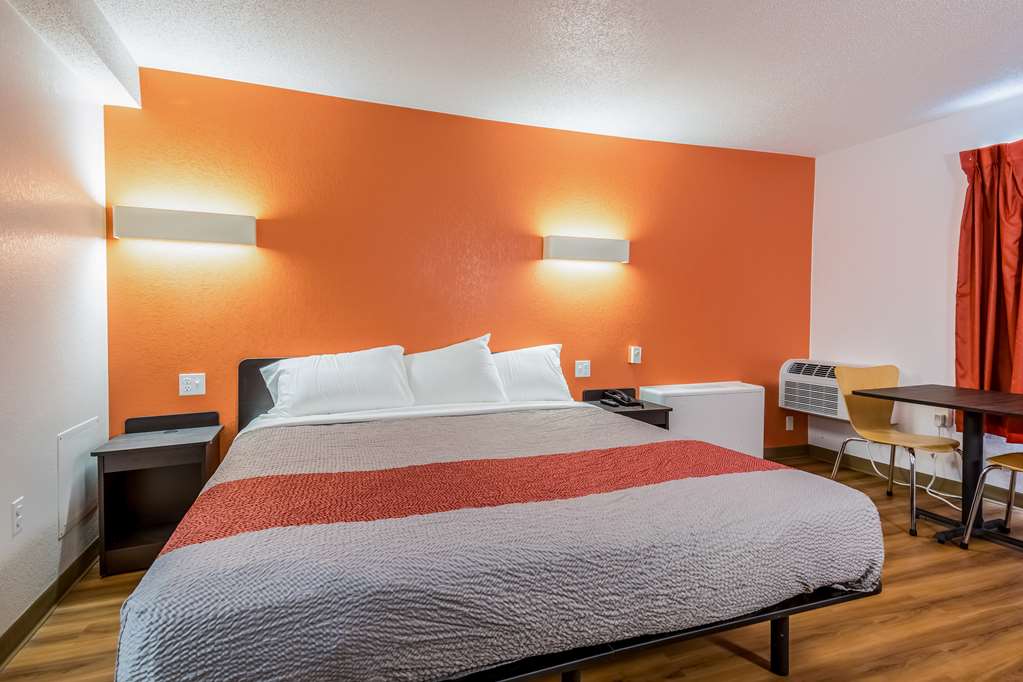 Motel 6 Schenectady - thumb 11