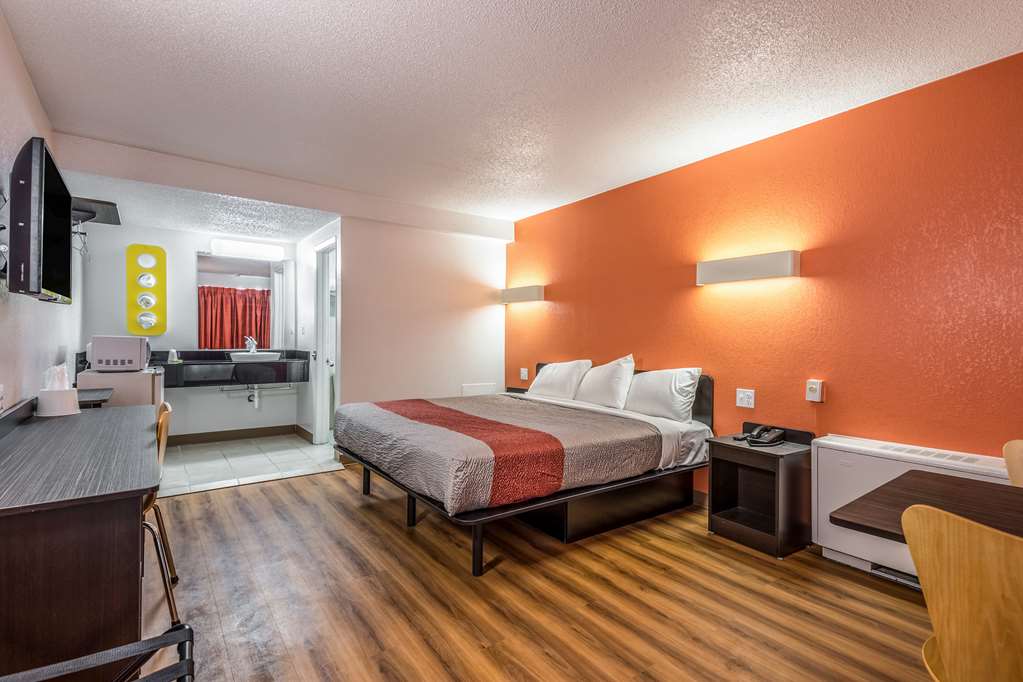 Motel 6 Schenectady - thumb 12
