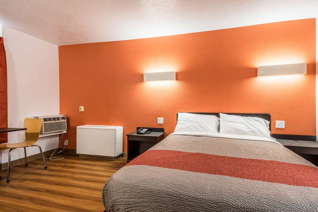 Motel 6 Schenectady - thumb 14