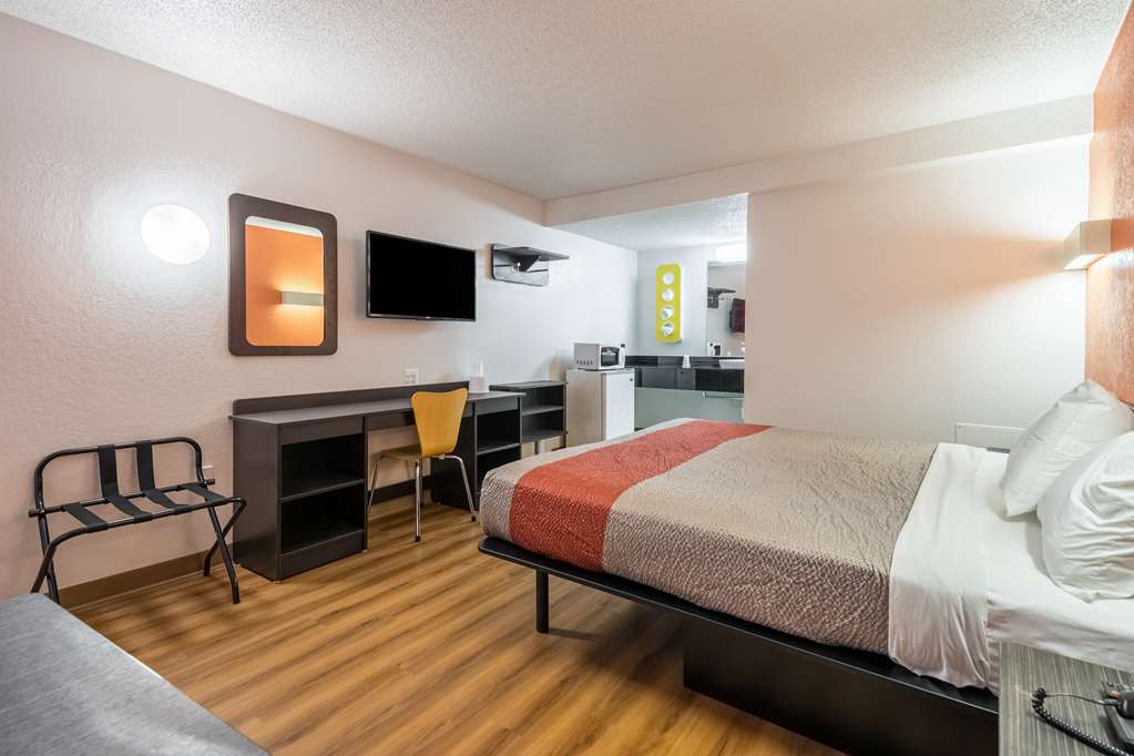 Motel 6 Schenectady - thumb 16