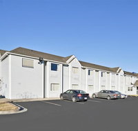 Americas Best Value Inn Suites Ada - Orlando Tourists