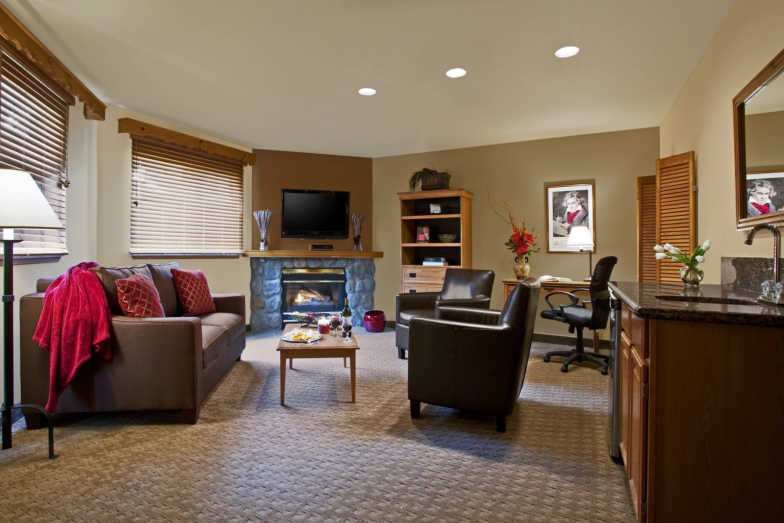 Icicle Village Resort - thumb 9