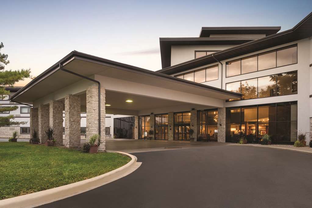 Radisson Hotel & Conference Green Bay - thumb 1