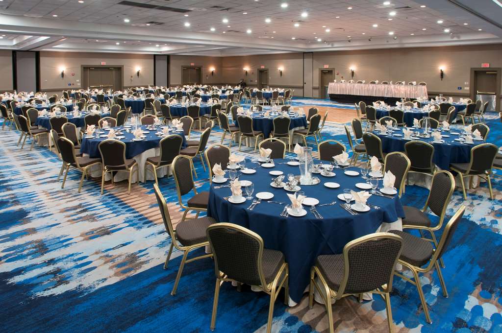 Radisson Hotel & Conference Green Bay - thumb 9