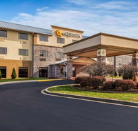 La Quinta Inn  Suites Fairborn - Orlando Tourists