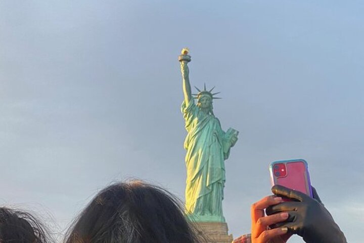 Statue Of Liberty 60-Minute Sightseeing Cruise - thumb 3