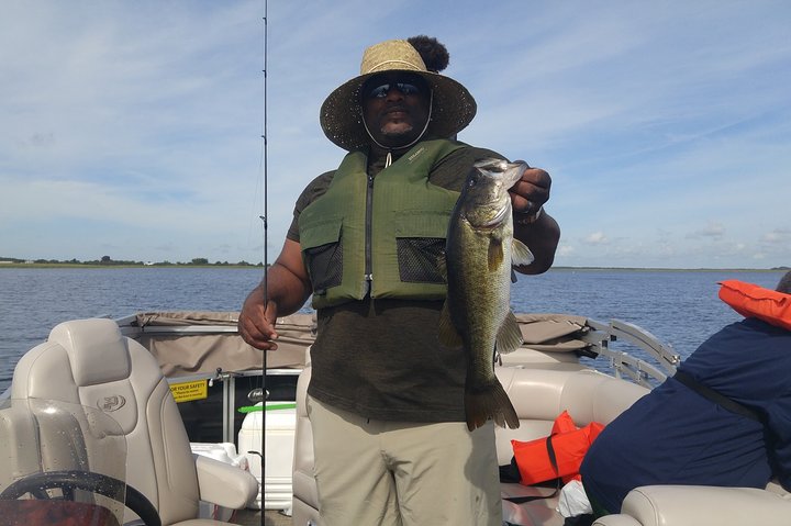 Private Pontoon Fishing Charter On Lake Tohopekaliga In Florida (4 Or 6-Hours)