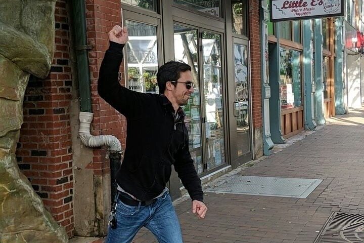 Scavenger Hunt Adventure in Lexington by Crazy Dash