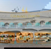 Bourbon and Derby Makers Mark or other  Churchill Down - Orlando Tourists