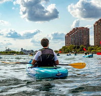 NYC 1-Hour Skyline  Sunset Kayaking Adventure - Orlando Tourists