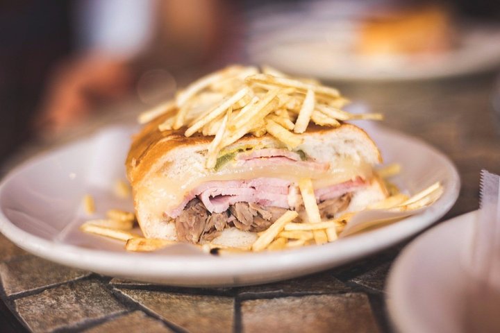 Miami: Private Little Havana Food, Cuban Culture, Mojito & Street Art Tour - thumb 4