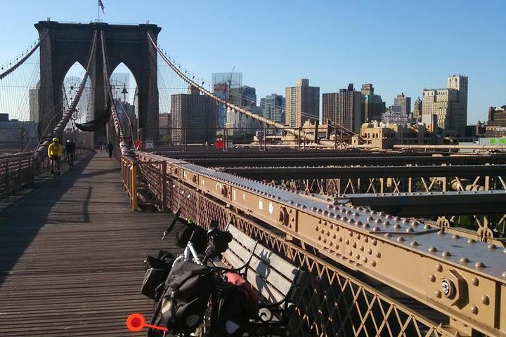Private New York City Sightseeing Bike Tour - Up To 6 People - thumb 2