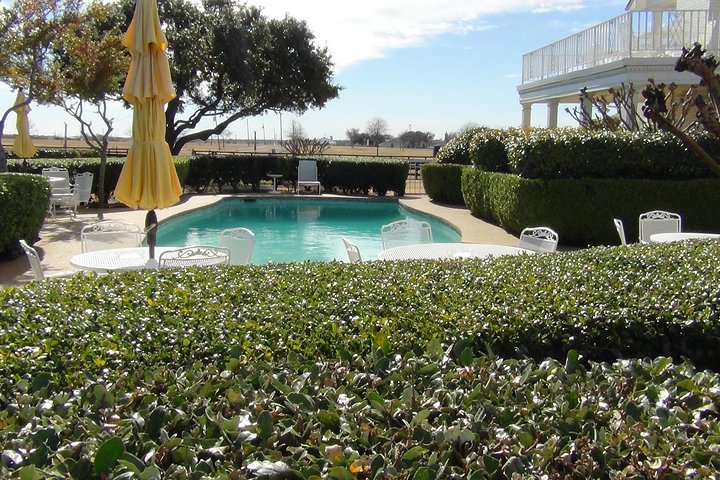 Southfork Ranch And The TV Series Dallas Tour - thumb 5