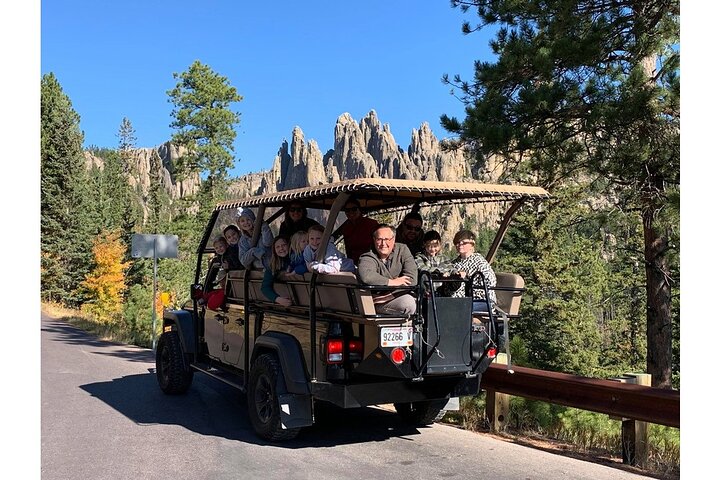 Jeep Bison Safari - Custer State Park - thumb 1