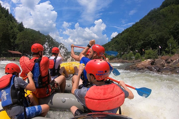 Middle Ocoee River Rafting Adventure Tour