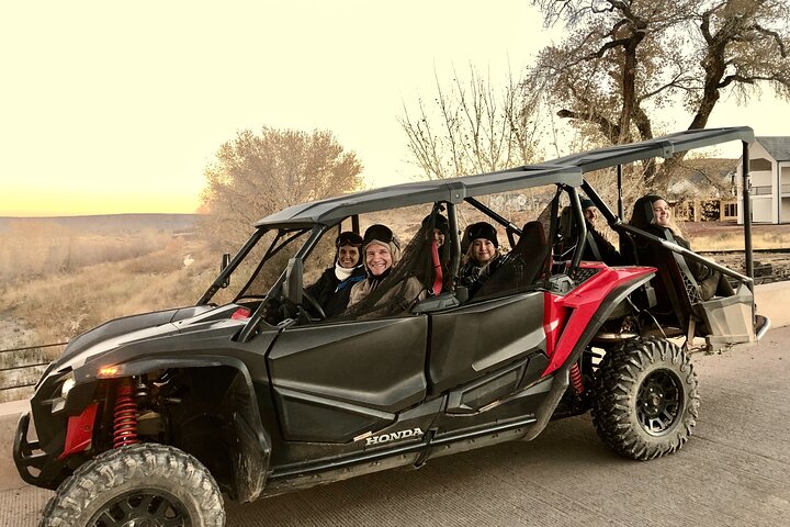 Off-Road Adventure To Glitter Mountain And Indian Petroglyph's - thumb 0