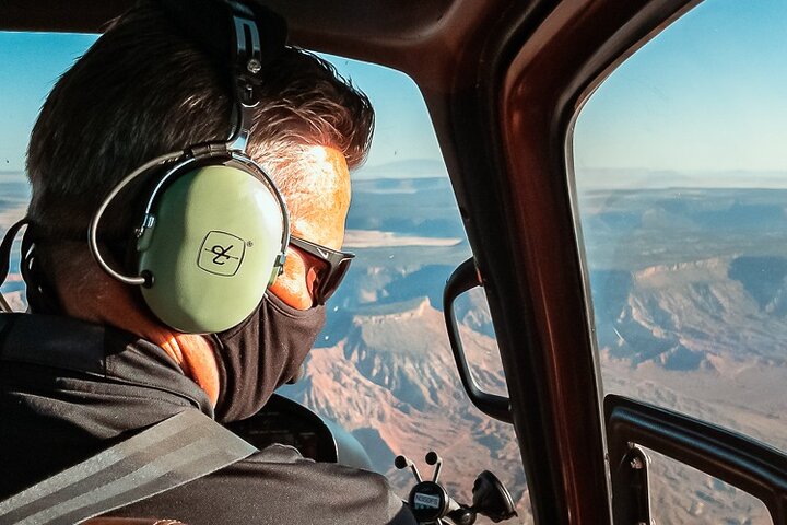 55 Mile - Helicopter Tour Around Zion National Park