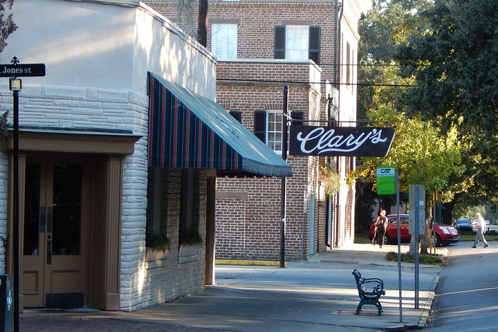 Savannah Midnight In The Garden Of Good & Evil Narrated Walking Tour - thumb 4