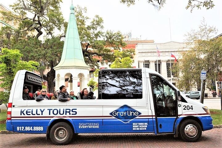 90-Minute Savannah 360Â° Open-Air Panoramic City History Tour With Live Narration - thumb 1