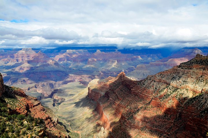 Grand Canyon Helicopter 40-Minute Flights with Optional Hummer Tour